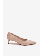 Lakované lodičky na nízkém podpatku Béžové model 22037714 - Boto