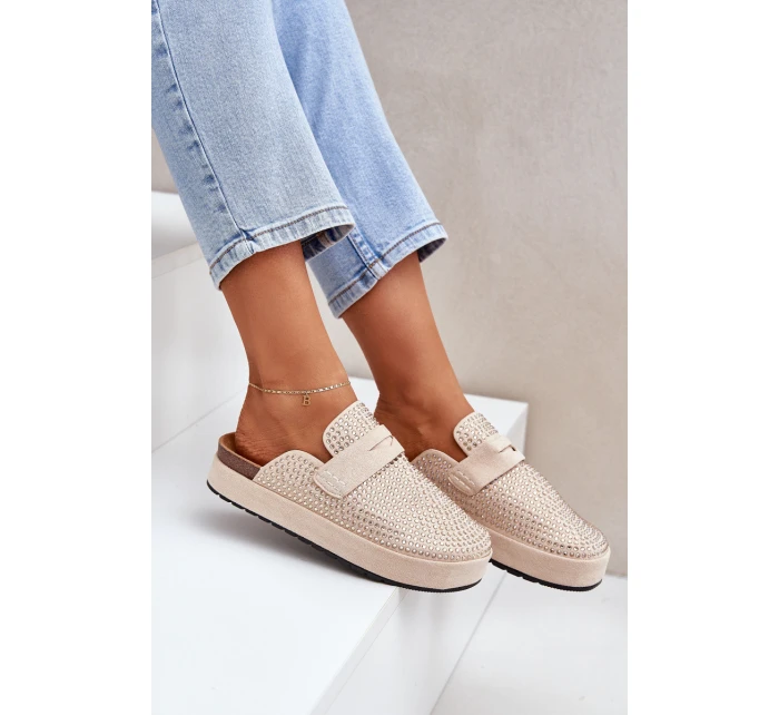 Dámské sandály zdobené zirkony na platformě béžové Deorani Dámské sandály zdobené zirkony na platformě béžové Deorani