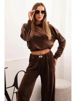 Dámský teplákový komplet z veluru se širokými nohavicemi a mikinou s kapucí hnědý Dámský teplákový komplet z veluru se širokými nohavicemi a mikinou s kapucí hnědý