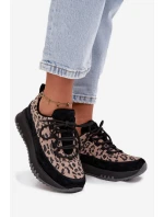 Semišové zateplené dámské tenisky na platformě model 21707621 Panterka Černé - VINCEZA