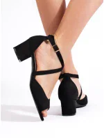 Pohodlné dámské černé  sandály na širokém podpatku