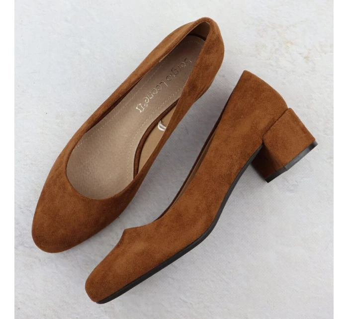 Velbloudí semišové lodičky na klínku Sergio Leone PB291 Velbloudí semišové lodičky na klínku Sergio Leone PB291