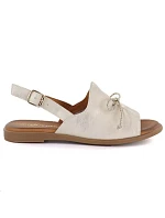 Dámské kožené sandály se zlatou mašlí model 22116324 - Cambell