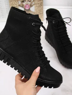 W model 20474946 černé zateplené boty - Rieker