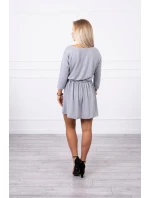 Šaty s flitrovou kapsou šedé