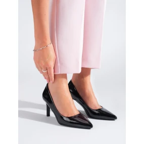 Výborné dámské  lodičky černé na jehlovém podpatku