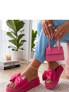 Klapky na platformě model 227260 Solea