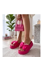 Klapky na platformě model 227265 Solea