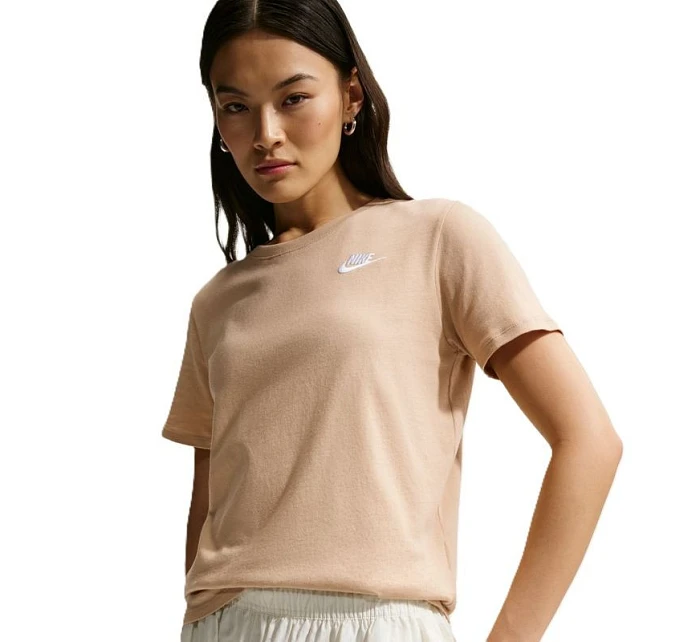 Dámské tričko Nike Sportswear Club Essentials DX7902-286 Dámské tričko Nike Sportswear Club Essentials DX7902-286