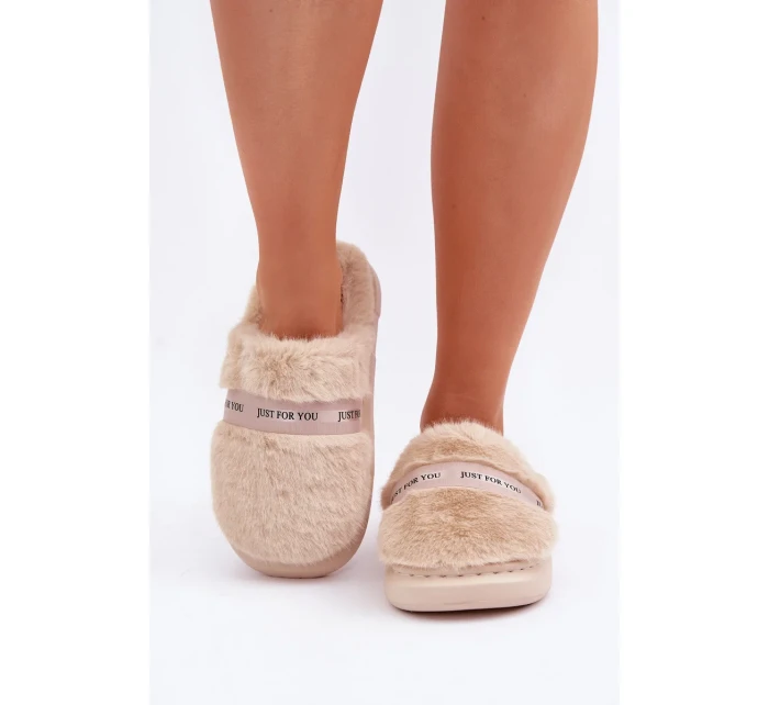 Futrzane Pantofle s Ozdobným Páskem Béžové Savalithea Futrzane Pantofle s Ozdobným Páskem Béžové Savalithea