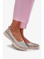 Dámské kožené perforované baleríny Leaneila – zlaté