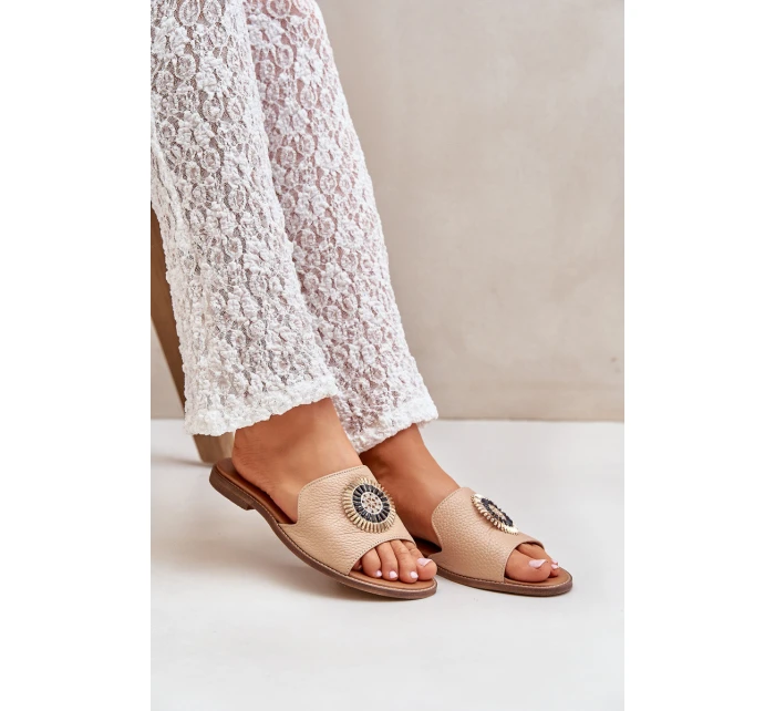 Kožené Pantofle S Dekorací Na Plochém Podpatku Béžové Lewski model 21682238 - Boto Kožené Pantofle S Dekorací Na Plochém Podpatku Béžové Lewski model 21682238 - Boto