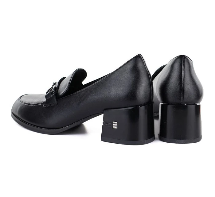 Dámské kožené boty na podpatku black model 22097233 - VINCEZA