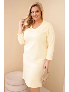 Dámské šaty Plus Size máslové s výstřihem do V a rukávem žlutá