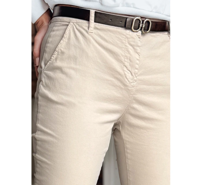 Dámské kalhoty slim fit s páskem LINESKA light beige FashionStreet UY2573 Dámské kalhoty slim fit s páskem LINESKA light beige FashionStreet UY2573