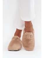 Kožešinové dámské pantofle na platformě s páskem a přezkou béžové model 21709376 - Boto