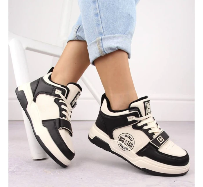 W model 20493091 zateplená sportovní obuv - Big Star
