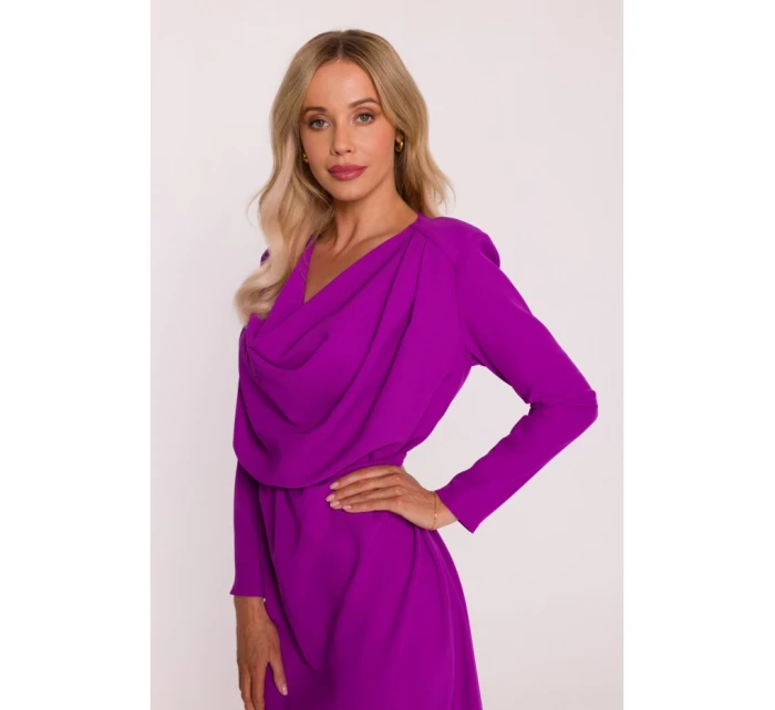 S428 Šaty s výstřihem - levandulová