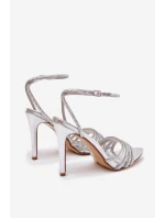 Sandály na podpatku s krystaly stříbrné model 21788244 - Boto