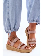 Dámské kožené sandály se suchým zipem růžové Fresh Look