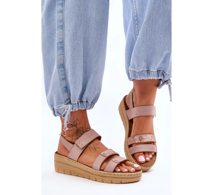 Dámské kožené sandály se suchým zipem růžové Fresh Look