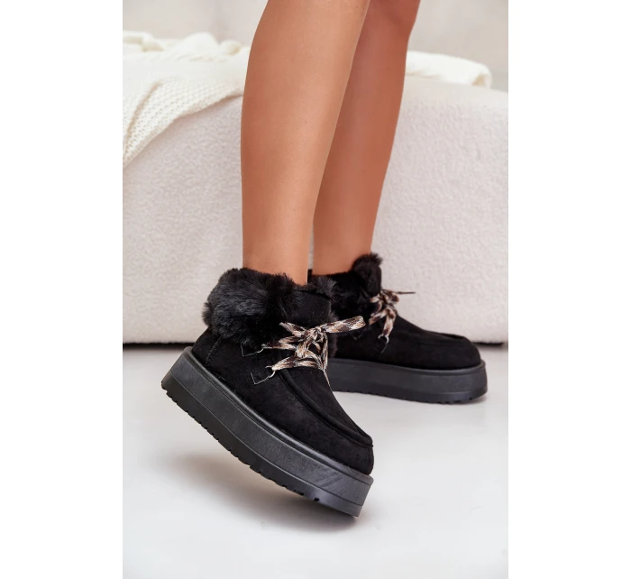 Dámské s podrážkou černé model 21679252 - Boto Dámské s podrážkou černé model 21679252 - Boto