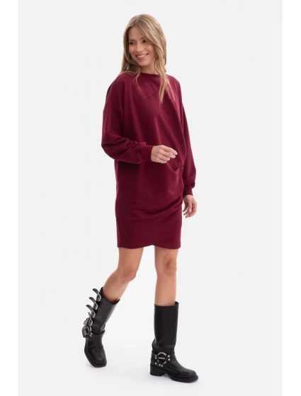 šaty s bočními záhyby vínové model 21379997 - BeWear