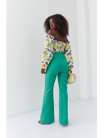 Elegantní zelené dámské kalhoty s rozšířenými nohavicemi