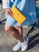 Peněženka VUCH Nightie Nicci Yellow Peněženka VUCH Nightie Nicci Yellow