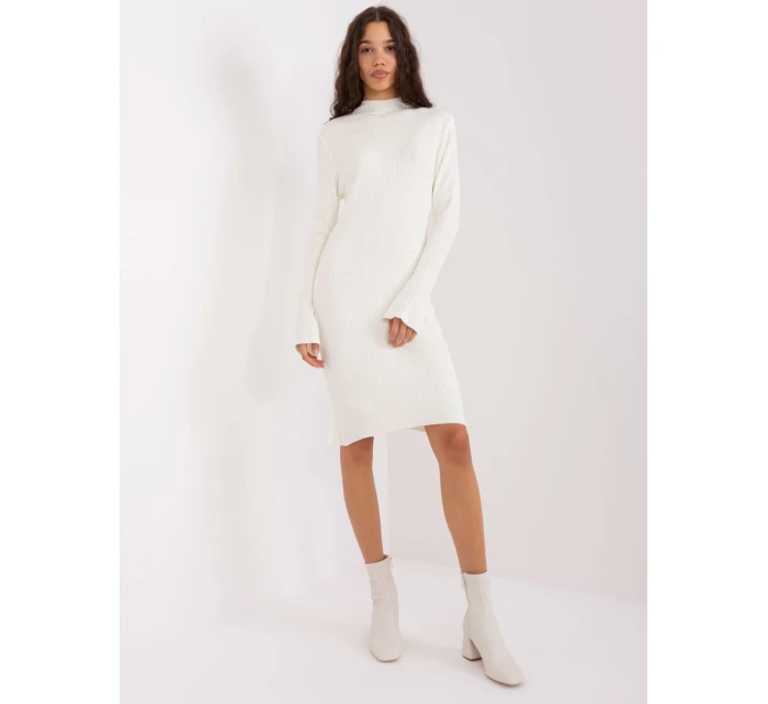 BA SK 2215 šaty.84 ecru