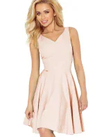 Společenské šaty luxusní s kolovou sukní středně dlouhé světle růžová - Růžová / XL - Numoco