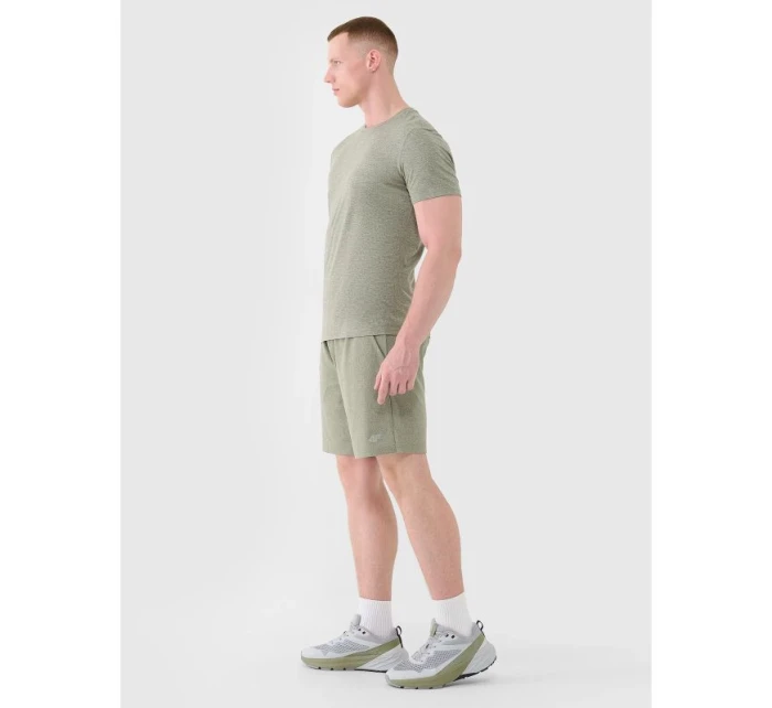 Pánské rychleschnoucí tréninkové šortky 4F 4FWSS25TFSHM0911-44M Pánské rychleschnoucí tréninkové šortky 4F 4FWSS25TFSHM0911-44M