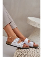 pantofle na korkové podrážce s přezkami světle šedé model 21685392 - Boto pantofle na korkové podrážce s přezkami světle šedé model 21685392 - Boto