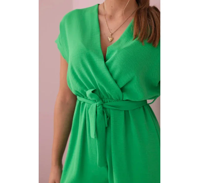 Krátký overal zavazovaný v pase zelený