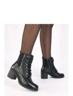 Boty na podpatku model 221646 Solea Boty na podpatku model 221646 Solea