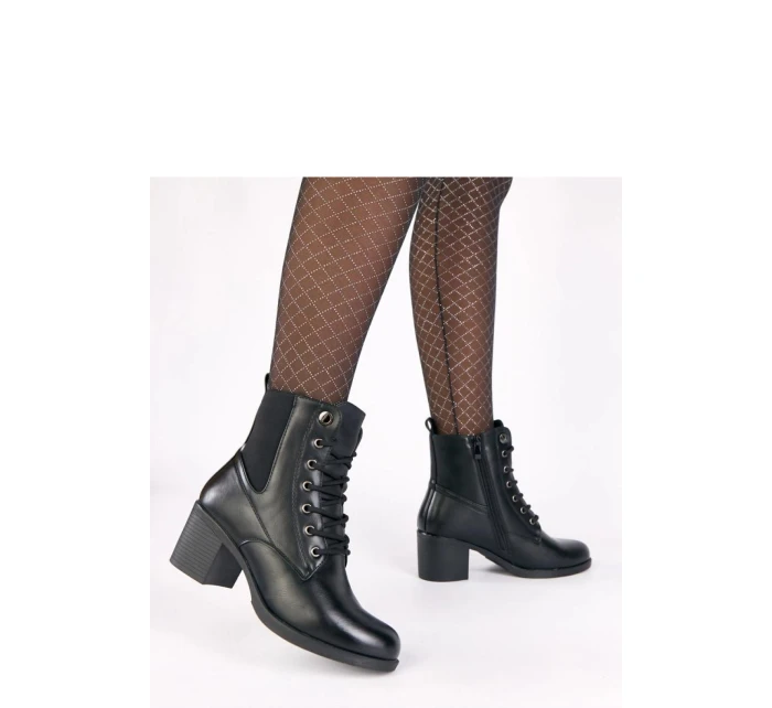 Boty na podpatku model 221646 Solea Boty na podpatku model 221646 Solea