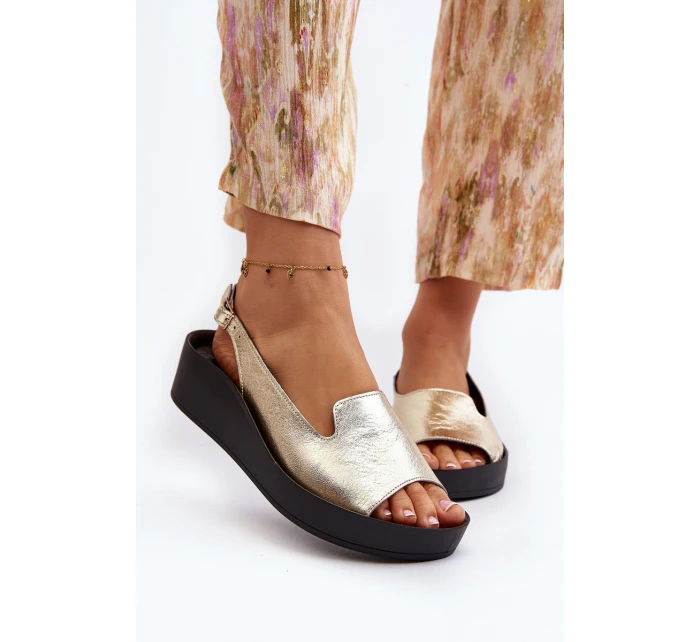 Zazoo 2893 Dámské kožené sandály na tlusté podrážce zlaté Zazoo 2893 Dámské kožené sandály na tlusté podrážce zlaté