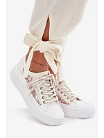 Dámské tenisky s krajkou LCW-26-44-4480 bílé . Lee Cooper Dámské tenisky s krajkou LCW-26-44-4480 bílé . Lee Cooper