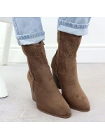 Dámské kovbojské boty ažurové semišové hnědé model 21905575 - S.Barski Dámské kovbojské boty ažurové semišové hnědé model 21905575 - S.Barski