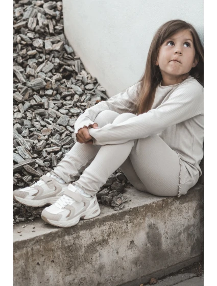 Dětské Sportovní Tenisky Na Suchý Zip Bežové model 21664010 - Boto Dětské Sportovní Tenisky Na Suchý Zip Bežové model 21664010 - Boto