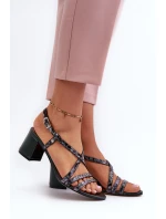 Kožené sandály na nízkém podpatku model 21660069 Tmavě zelené - Maciejka