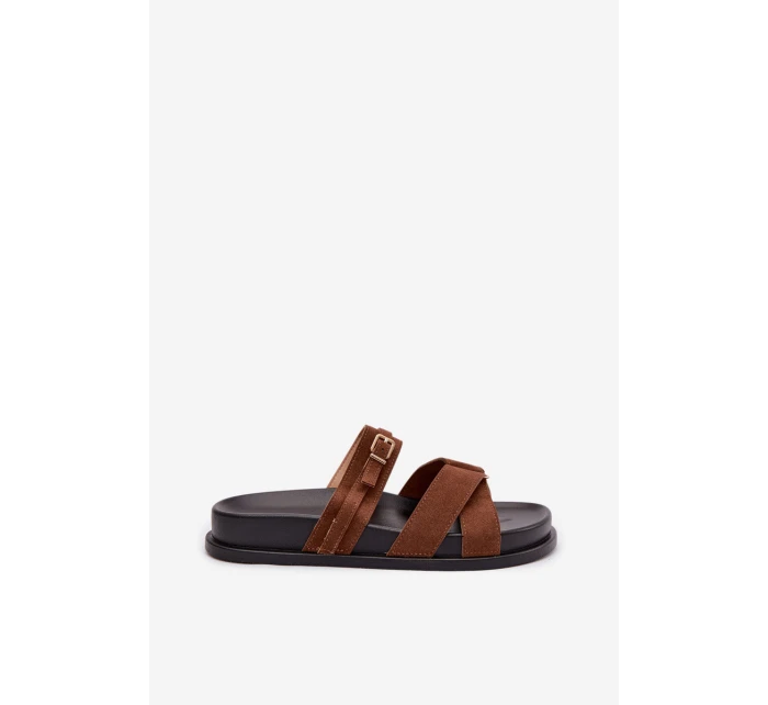 Dámské pantofle s pásky a zlatým sponou Hnědé model 21954730 - Boto