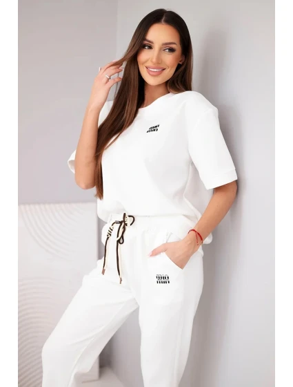 Dámský komplet viskózový, máslo, s krátkým rukávem a kalhotami s ohrnutou nohavicí ecru