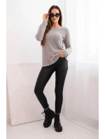 Svetr dámský z měkké pleteniny s kulatým výstřihem hnědý Svetr dámský z měkké pleteniny s kulatým výstřihem hnědý