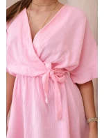 Mušelínové šaty s pasem světle růžová