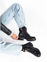 Komfortní  dámské  kotníčkové boty platforma