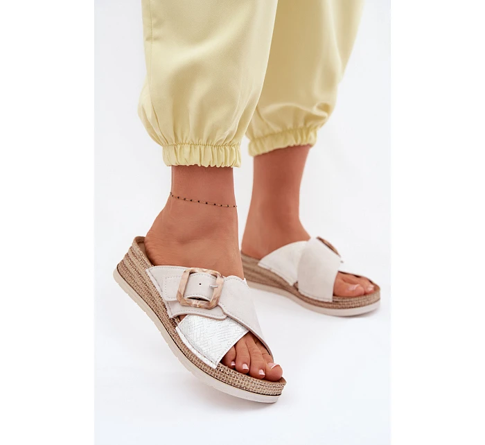 Dámské nazouváky na platformě s ozdobnou sponou Inblu RV000012 Světle béžové