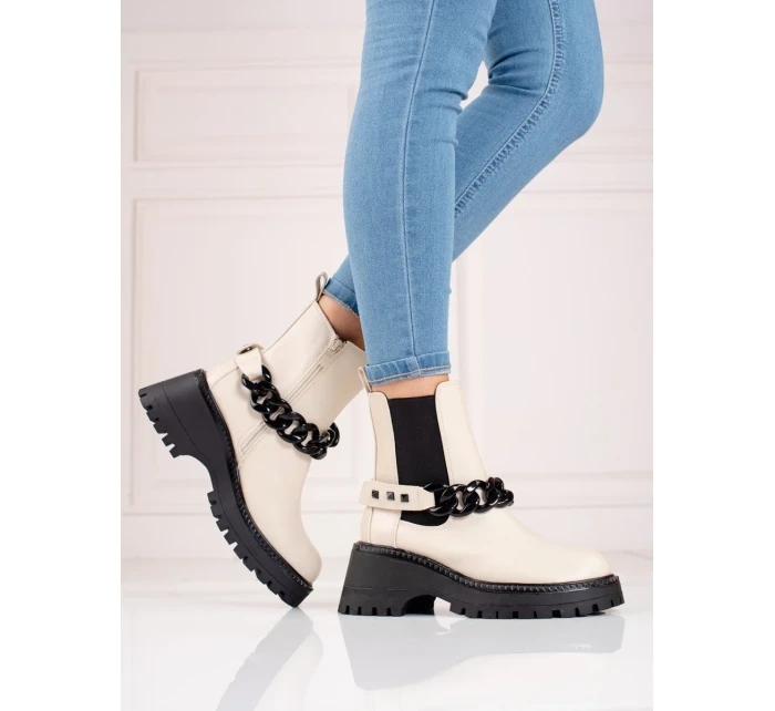 Jedinečné hnědé dámské kotníčkové boty na plochém podpatku Jedinečné hnědé dámské kotníčkové boty na plochém podpatku