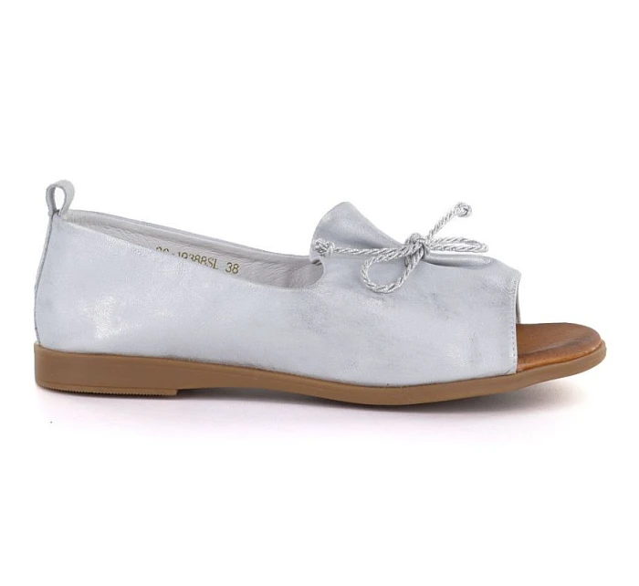 Dámské kožené polobotky s otevřenou špičkou stříbrné barvy Cambell 19388 Dámské kožené polobotky s otevřenou špičkou stříbrné barvy Cambell 19388