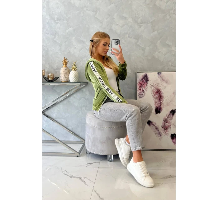 Velurová mikina s kapucí zelená